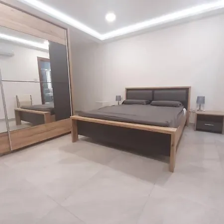 Holiday - Luxury Flat Apartment